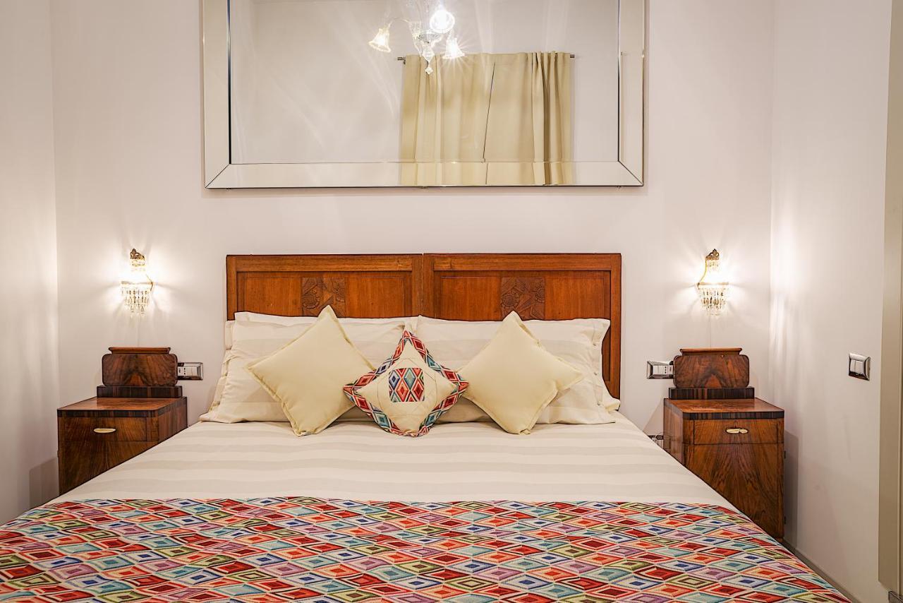Waterfront Suites Каляри Екстериор снимка
